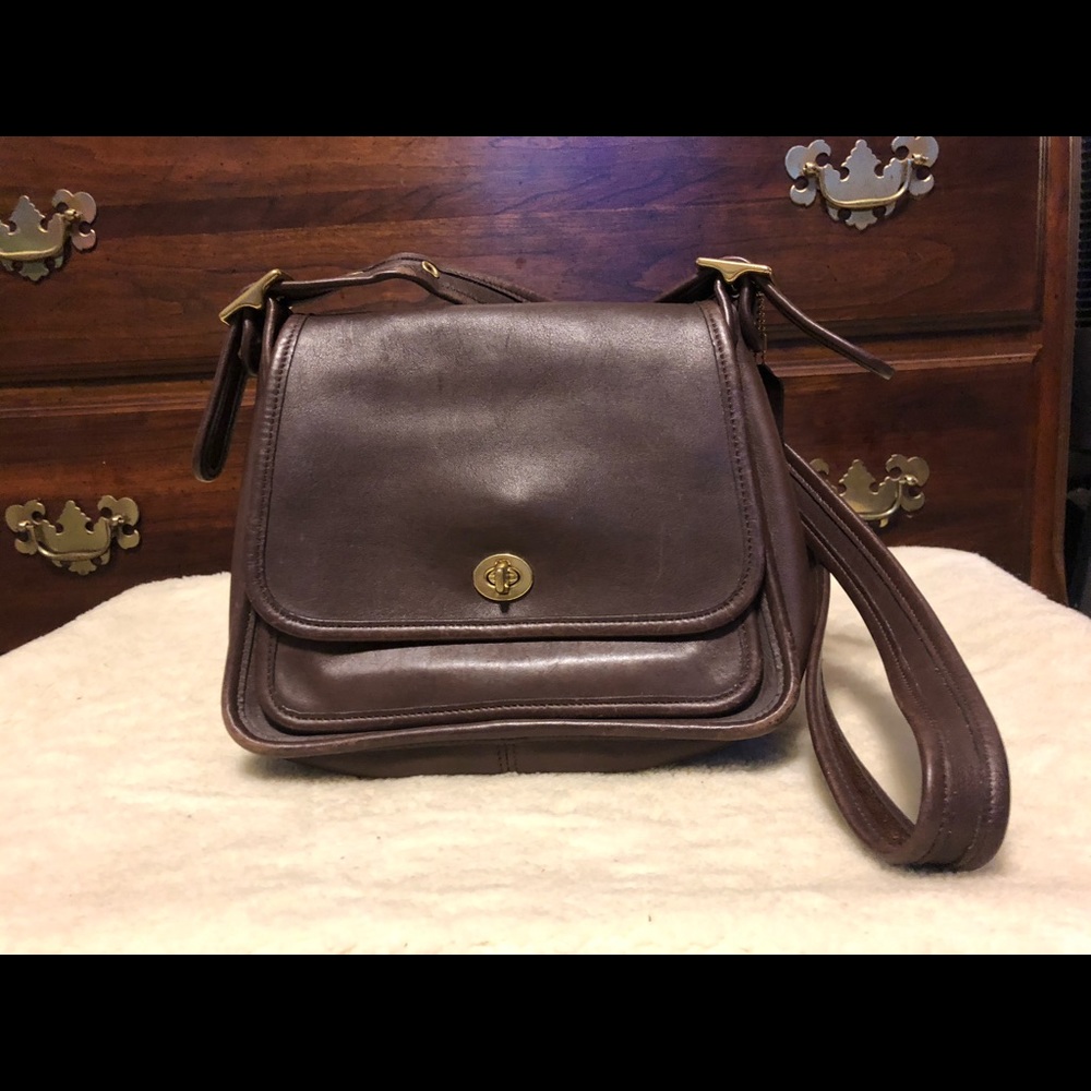 AUTHENTIC VINTAGE COACH BAG